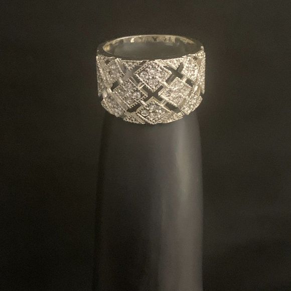 $50 WORTH OF ITEMS FOR $25 PLUS FREE SHIPPING!!!! $50 WORTH OF ITEMS FOR $25!!! - Picture 5 of 9